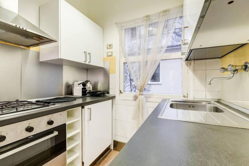 Apartament Al Ghetto Da Sarah Rzym Zewnętrze zdjęcie